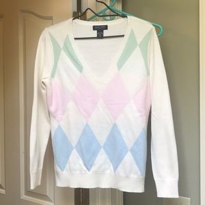 BOGO Ladies New York & Co v-neck sweater